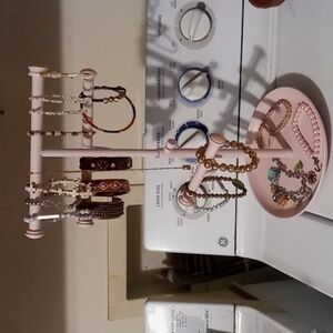 Heavy metal jewelry tree